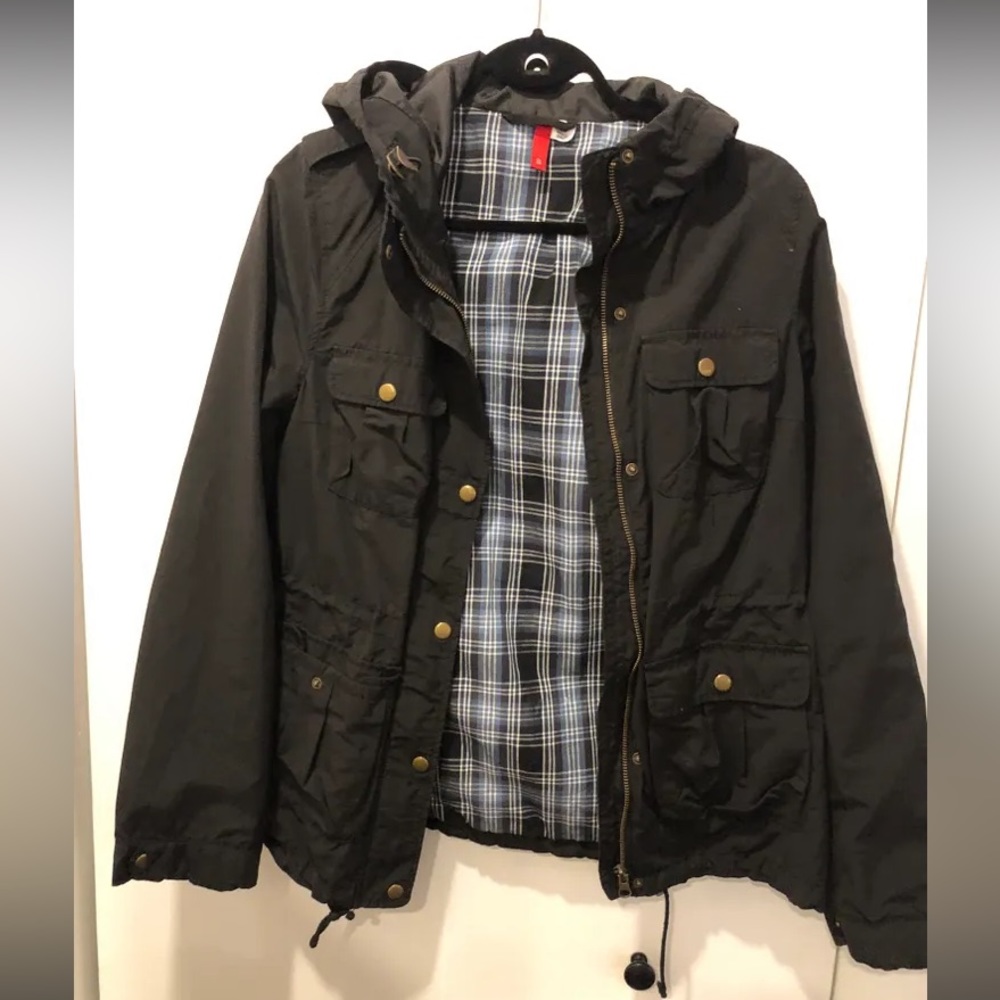 H&M DIVIDED black parka coat